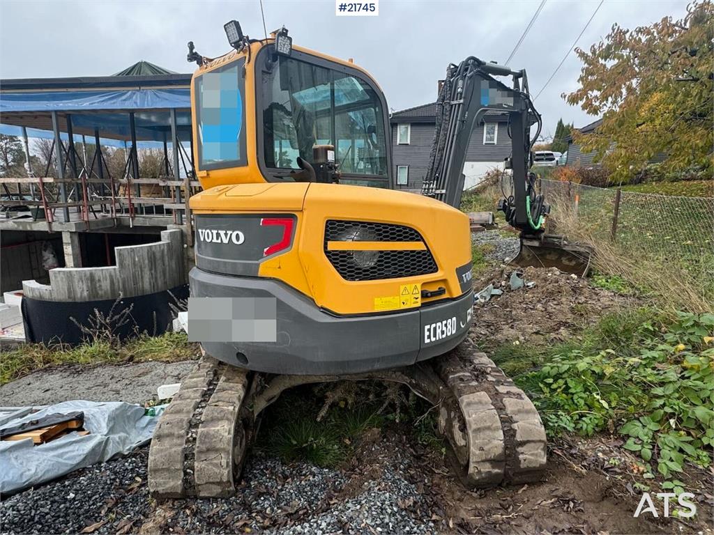 Volvo ECR58D Tracked Excavator with Tilt and Bucket 2018 21745 ECR58D Tracked Excavator with Tilt and Bucket 2018 1 Crawle...