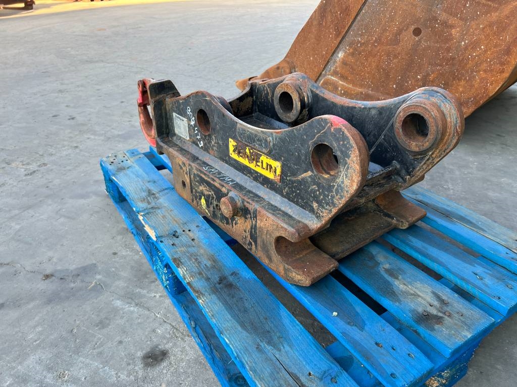OilQuick OQ65 - 311F / 313F / 315F 2017 907479 OilQuick OQ65 - 311F / 313F / 315F 2017 1 image 6