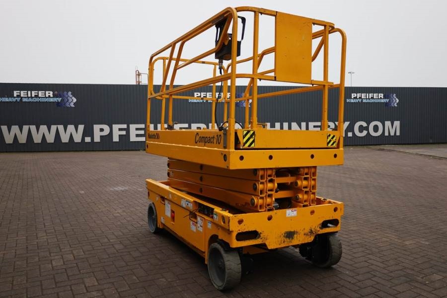 Haulotte Compact 10 Electric, 10.2m Working Height, 450kg C 2019 HAULOTTE - Compact 10 - 63299 Compact 10 Electric, 10.2m ...