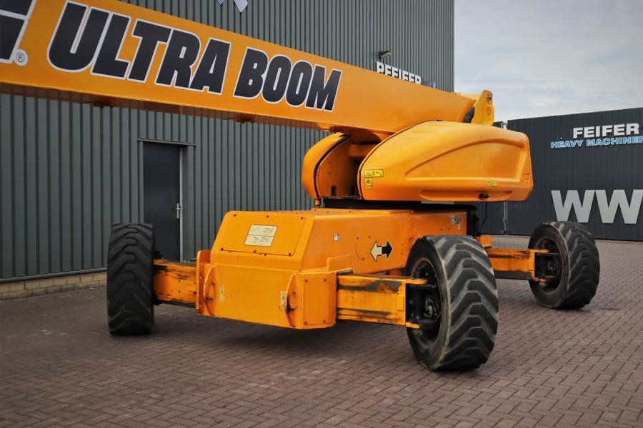 JLG 1350SJP Diesel, 4x4x4 Drive 43.3m Working Height, 2010 JLG - 1350SJP - 61689 1350SJP Diesel, 4x4x4 Drive 43.3m Working...