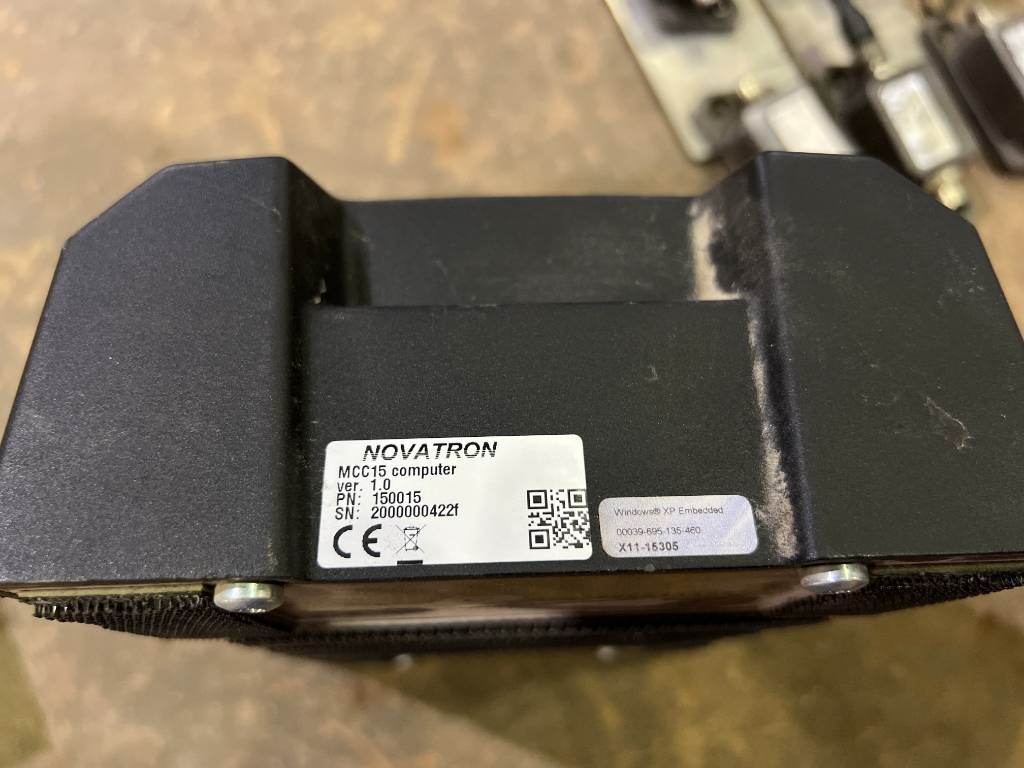 Leica Novatron MNS1250 GG GPS 907720 Leica Novatron MNS1250 GG GPS 1 image 11