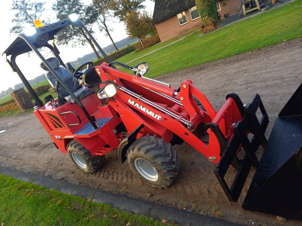 Wheel loader Mammut WL10 Diesel 18.4kW New MAMMUT WL10 0 image 4