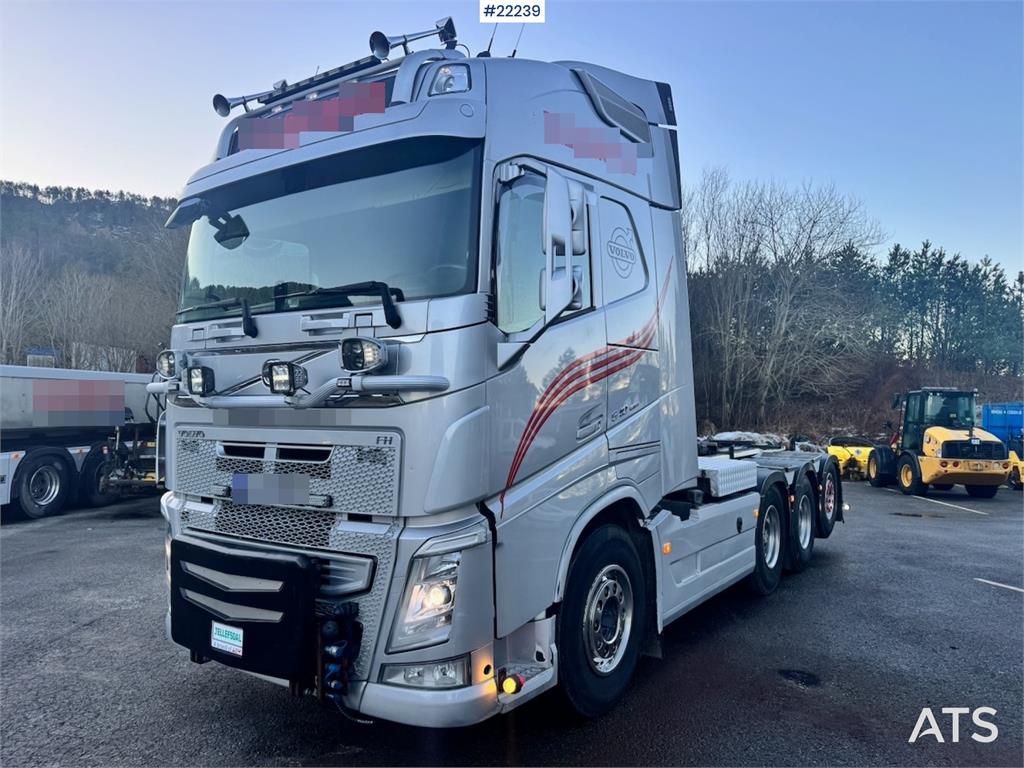 Volvo FH540 Tridem Hook Truck – Snow Plough Equipped – 2 2016 22239 FH540 Tridem Hook Truck – Snow Plough Equipped – 2 201...