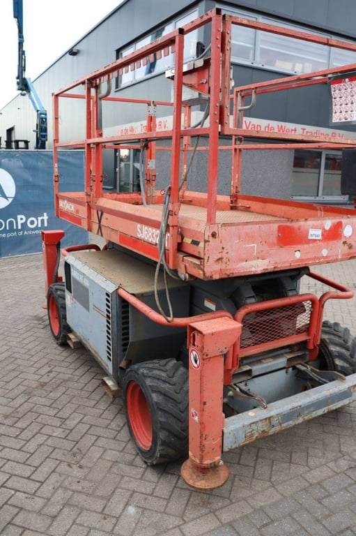 Scissor lift Skyjack SJ6832RT Diesel 12m 2015 2015 SJ6832RT 2015 1 Scissor Lifts image 7