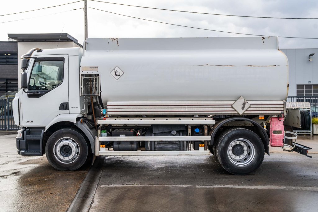 RENAULT MIDLUM 280+TANK 12.500L/5 Comp. 2009 E63423 Renault MIDLUM 280+TANK 12.500L/5 Comp. 2009 1 image 6