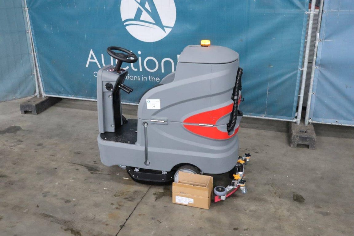 Scrubber X-tra C70S Electric 2024 New 2024 X-tra C70S 2024 0 image 3