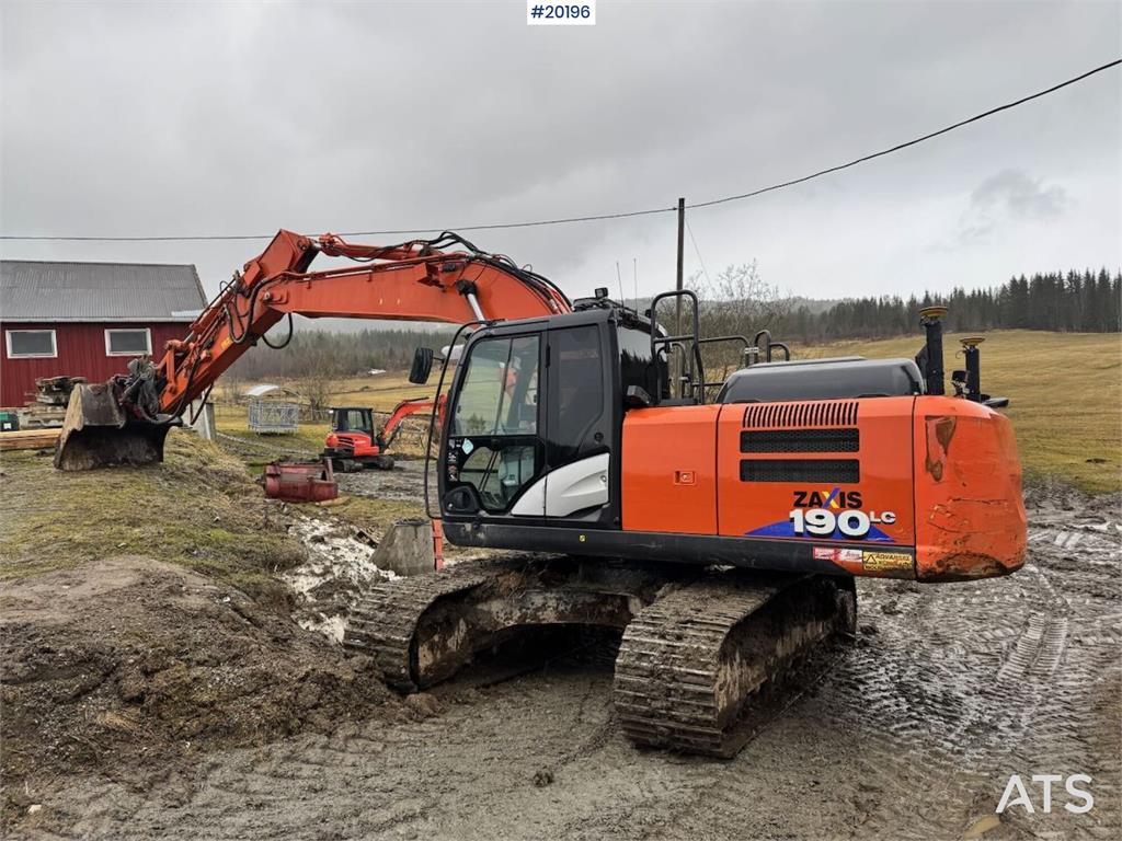 Hitachi ZX190LC-6 Tracked excavator w/ 2 buckets, tilt and 2019 20196 ZX190LC-6 Tracked excavator w/ 2 buckets, tilt and 2...