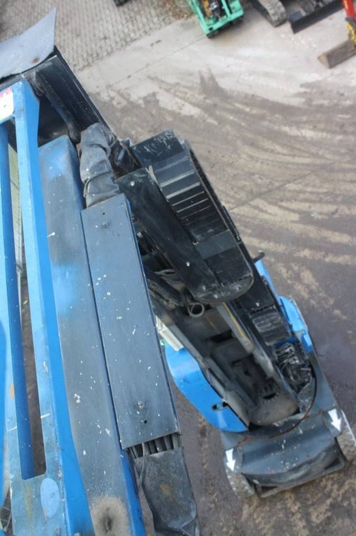 Mast lift ATN Piaf880R Electric 8.8m 2013 2013 ATN Piaf880R 2013 1 image 13