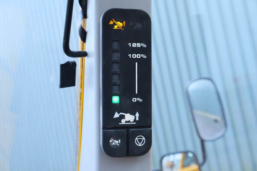 JCB 525-60E Guarantee! Fully Electric, 2500kg Capacity 2022 JCB - 525-60E - 63192 525-60E Guarantee! Fully Electric, 2500k...