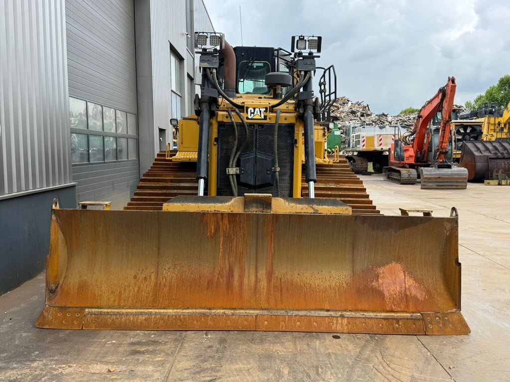 Caterpillar D6T LGP 2018 00033411 D6T LGP 2018 1 image 8