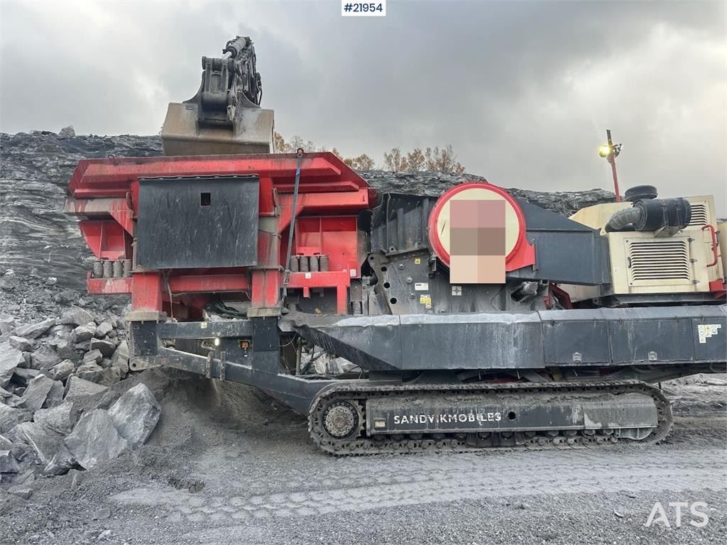 Sandvik UJ440i Jaw Crusher – SEE VIDEO 2018 21954 UJ440i Jaw Crusher – SEE VIDEO 2018 1 image 17