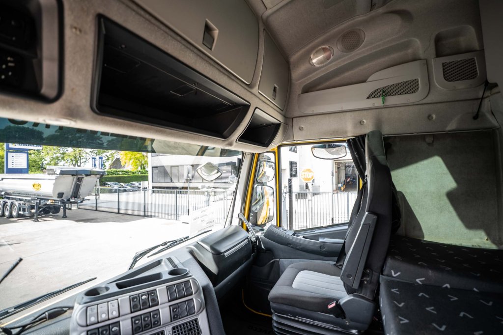IVECO STRALIS 450-E5+KIPHYDR. 2008 E63996 STRALIS 450-E5+KIPHYDR. 2008 1 image 11