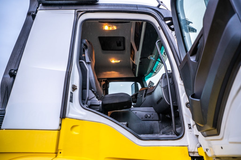 MERCEDES AROCS 2045 AS (cardan) 2019 E64688 AROCS 2045 AS (cardan) 2019 1 image 12