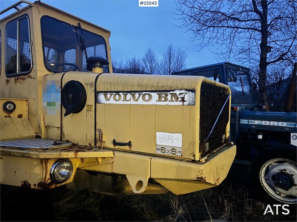 Volvo 861 6x6 Dump Truck. 1985 22043 861 6x6 Dump Truck. 1985 1 image 7