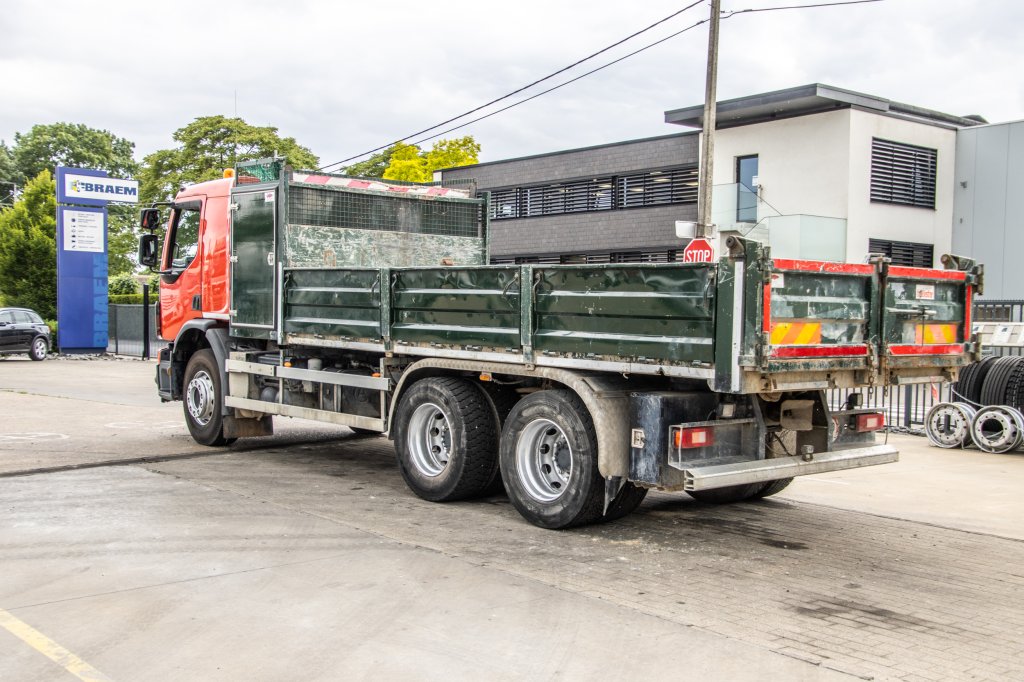 VOLVO FE 300 - 172 890 KM 2011 E57855 FE 300 - 172 890 KM 2011 1 image 7