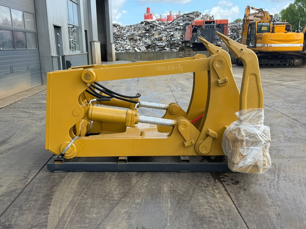 Caterpillar D7R D7H 2 Cylinders Ripper (casting shanks) 2025 00033473 D7R D7H 2 Cylinders Ripper (casting shanks) 2025 0 i...