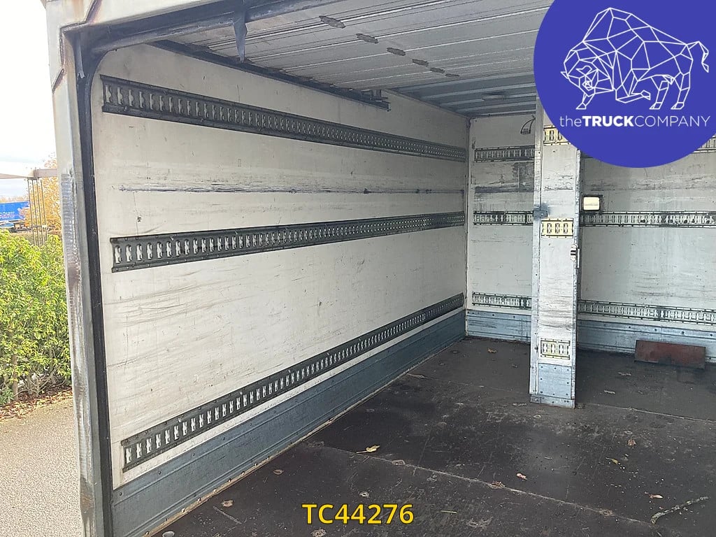 Iveco EuroCargo 100 E15 2002 TC44276 EuroCargo 100 E15 2002 1 image 10