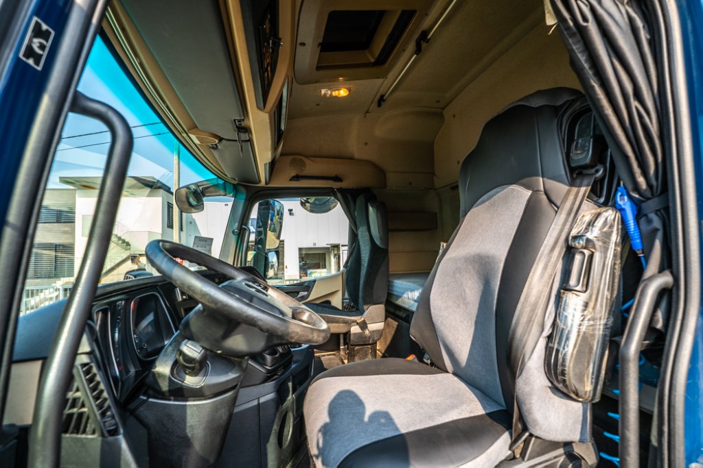 MERCEDES ACTROS 1846 LS 2017 E64540 ACTROS 1846 LS 2017 1 image 12