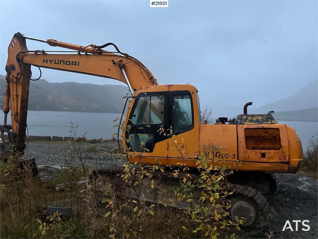 Hyundai Robex 210LC- 3H excavator w/ 5 buckets. Replaced t 1997 21601 Robex 210LC- 3H excavator w/ 5 buckets. Replaced t 1...