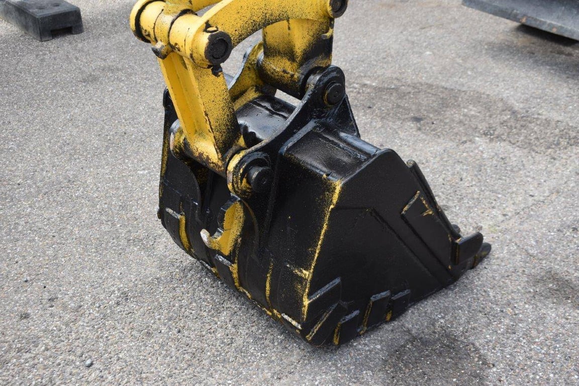 Hyundai R55-7 Diesel Crawler Excavator R55-7 1 Crawler Excavators image 11