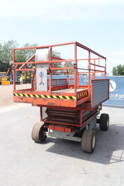 Scissor Lift Skyjack SJ III - 6832 Electric 1998 1998 SJ III - 6832 1998 1 Scissor Lifts image 5