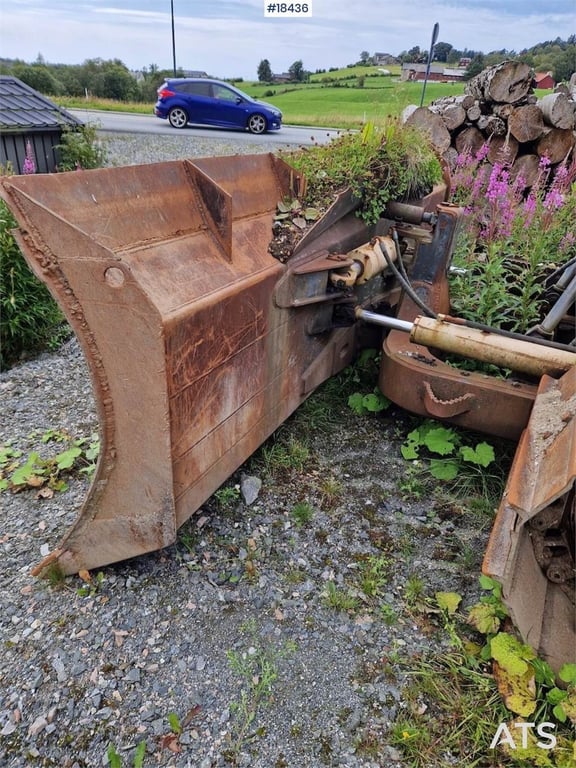 Heavy machinery product image - Image 14 of 26