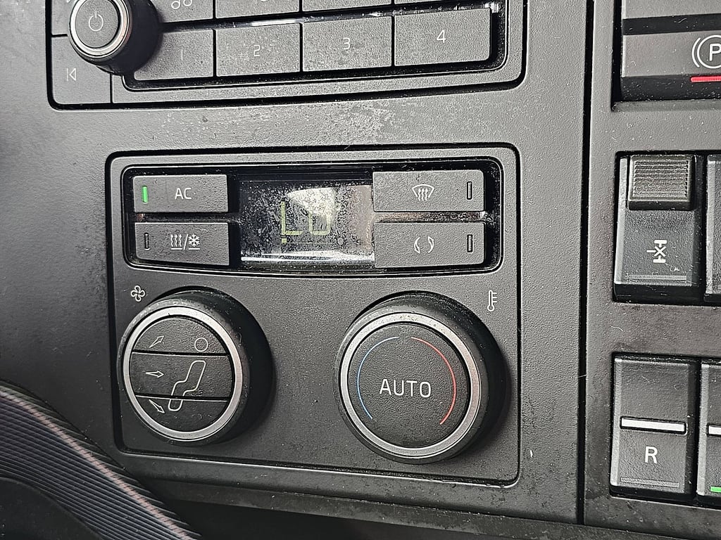 Heavy machinery product image - Image 14 of 15