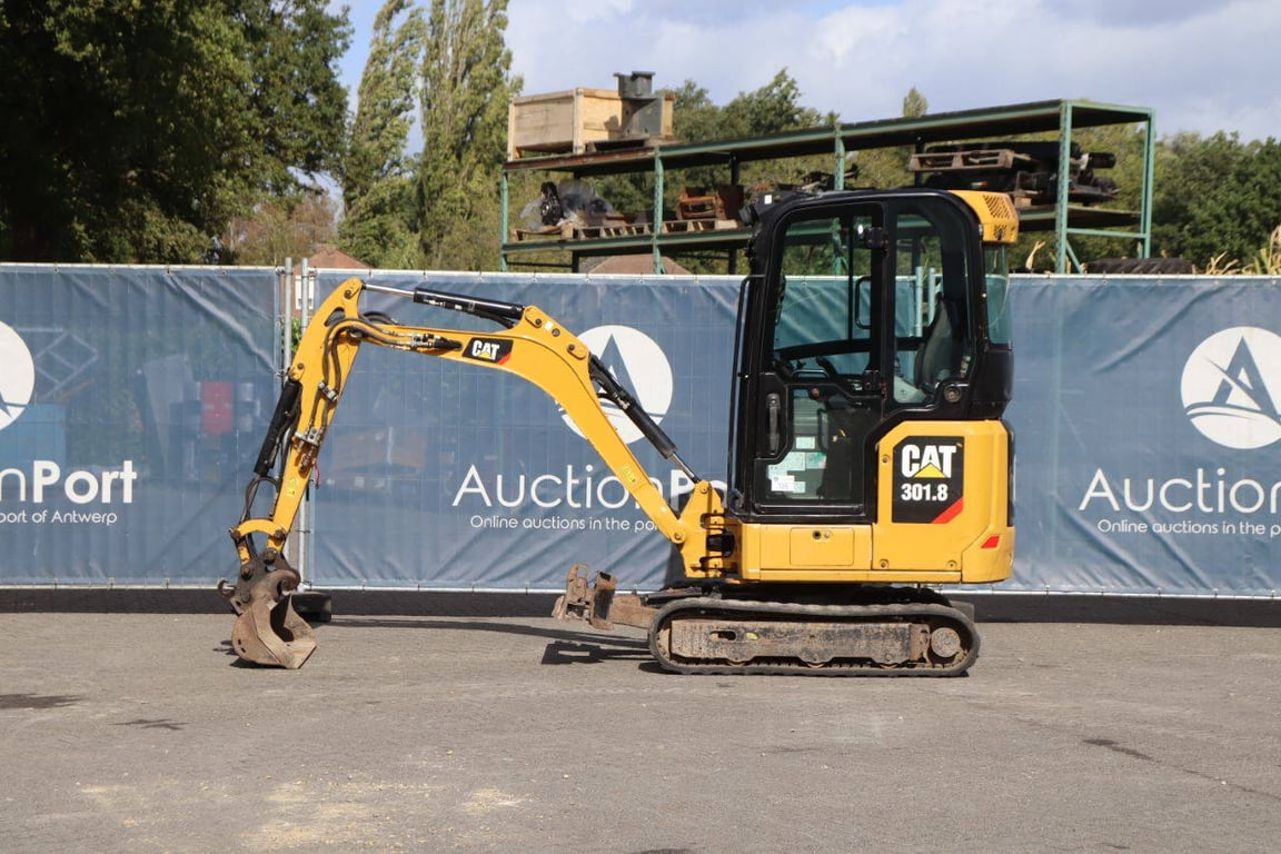 Minigraver Caterpillar 301.8 Diesel 15.7kW 301.8 1 image 2