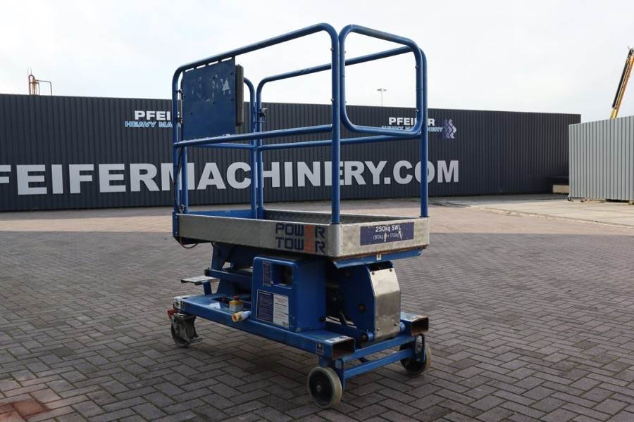 JLG Power Tower Electric, 5.10m Working Height, 250kg 2017 JLG - Power Tower - 62358 Power Tower Electric, 5.10m Working H...