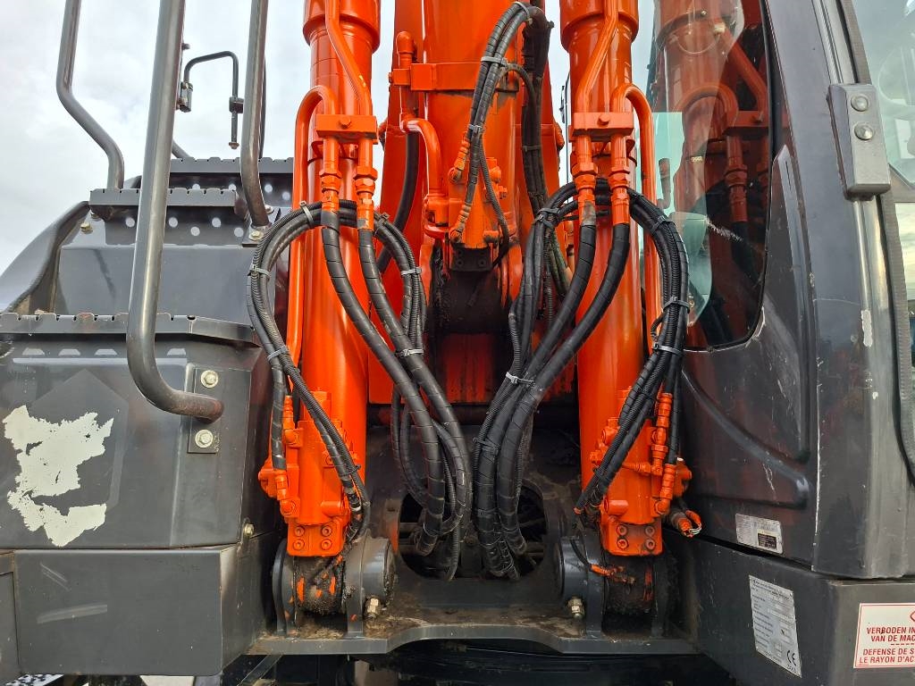 Heavy machinery product image - Image 13 of 32