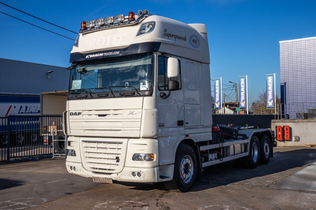 DAF XF 105.460 -6X2-INTARDER+AJK 20 T. 2014 E61384 DAF XF 105.460 -6X2-INTARDER+AJK 20 T. 2014 1 image 5