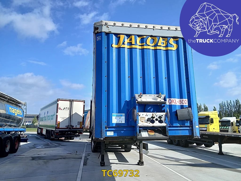 Krone Curtainsides 2009 TC69732 2009 1 image 9