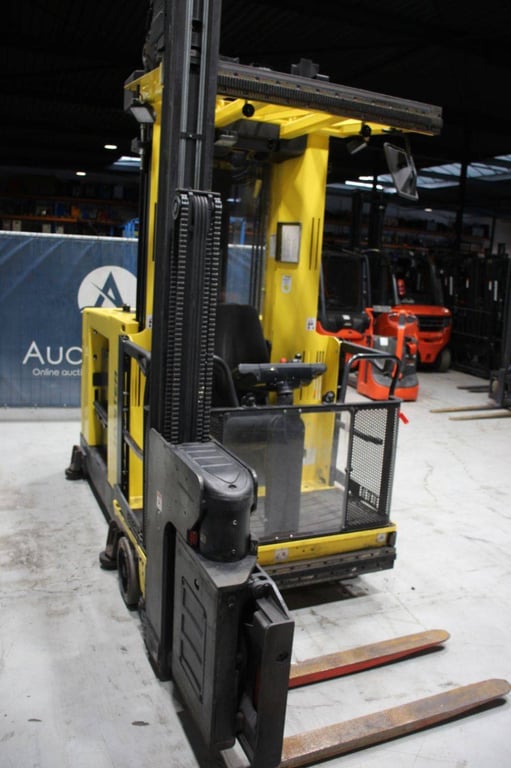 Hyster C1.5S Electric Reach Truck 1500kg 2017 2017 C1.5S 2017 1 image 7