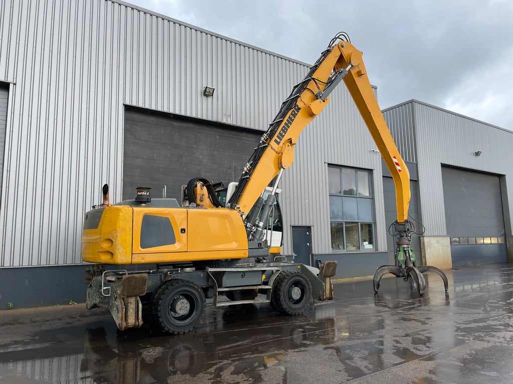 Liebherr LH30 M - Material Handler 2018 00032756 LH30 M - Material Handler 2018 1 image 8