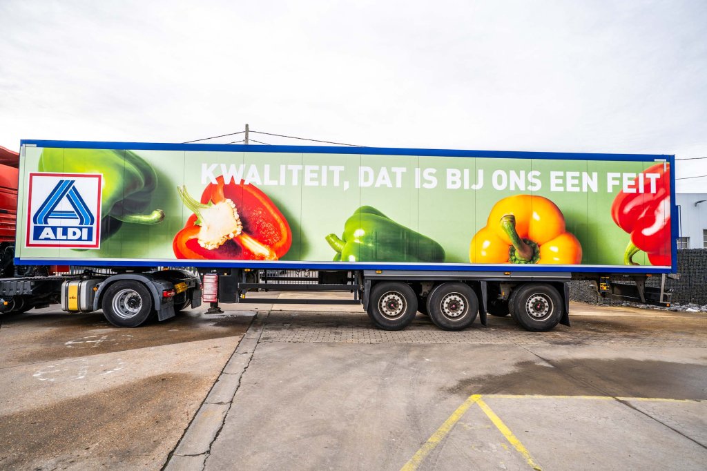 SCHMITZ SCB-S3B+ TK SLXe300 - 4210 H 2015 E65212 Schmitz Cargobull SCB-S3B+ TK SLXe300 - 4210 H 2015 1 image 2