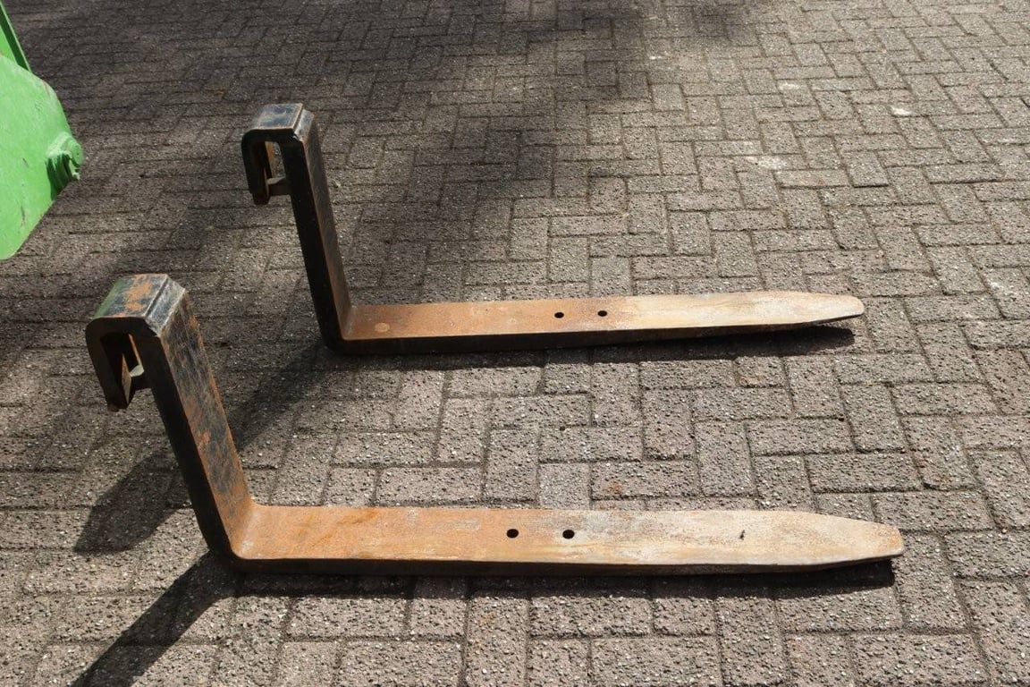 Merlo ROTO 30.16-EV Diesel 3000kg 16.0m Telehandler 1998 1998 Merlo ROTO 30.16-EV 1998 1 image 14