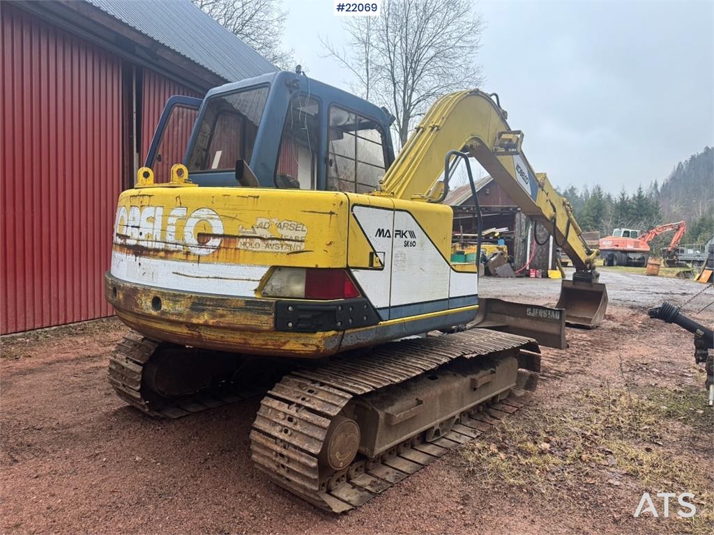 Kobelco SK60 crawler excavator with bucket 1991 22069 SK60 crawler excavator with bucket 1991 1 Crawler Excavators image 19