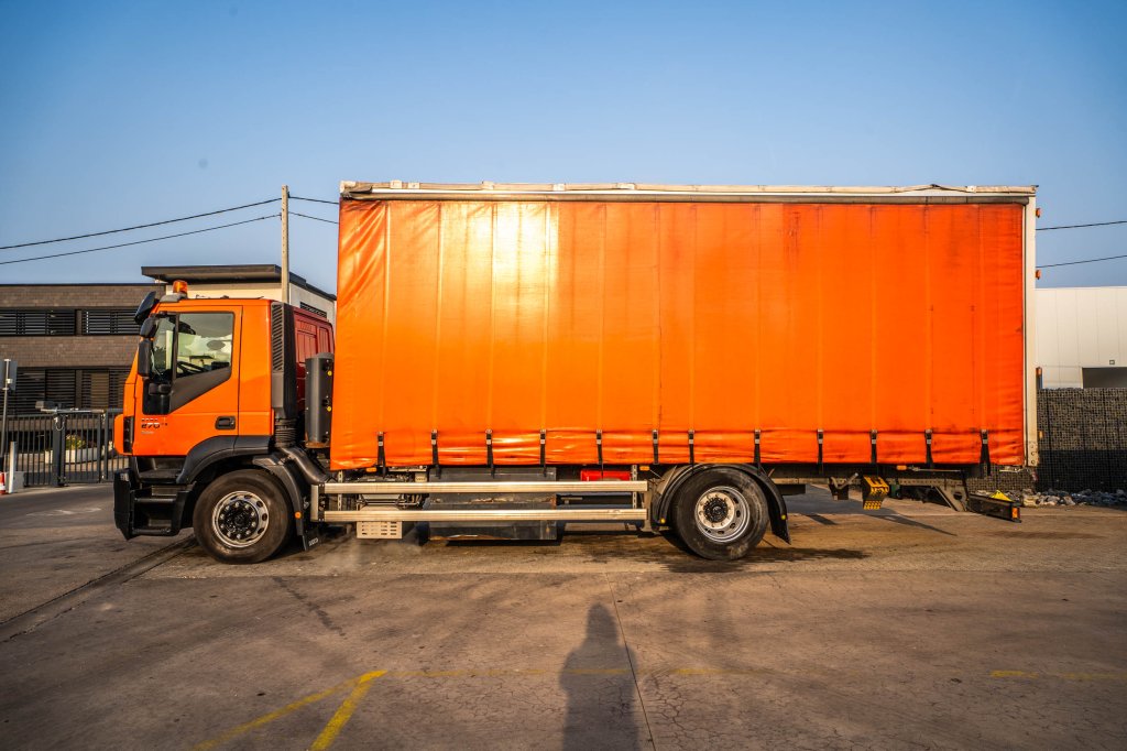 IVECO STRALIS 270 (19t) GAZ/LPG 2016 E64255 STRALIS 270 (19t) GAZ/LPG 2016 1 image 6