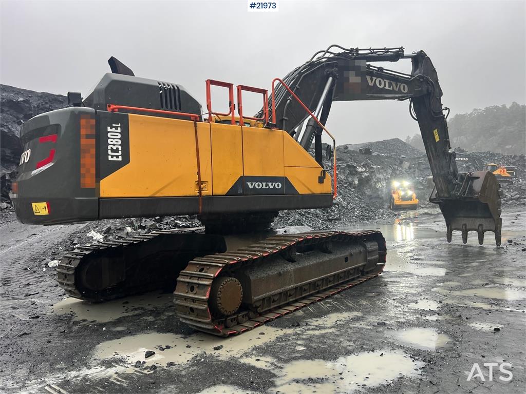Volvo ec380EL excavator w/ hw undercarriage and toothed 2018 21973 ec380EL excavator w/ hw undercarriage and toothed 2018 ...