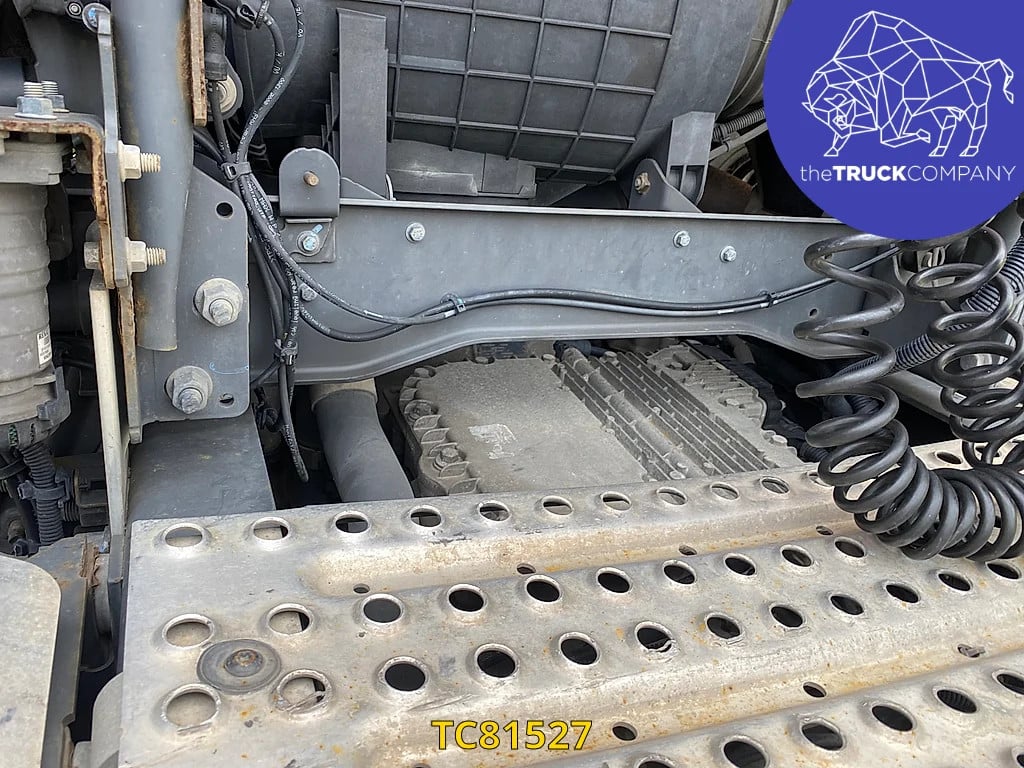 Renault T 460 2017 TC81527 Renault T 460 2017 1 image 12
