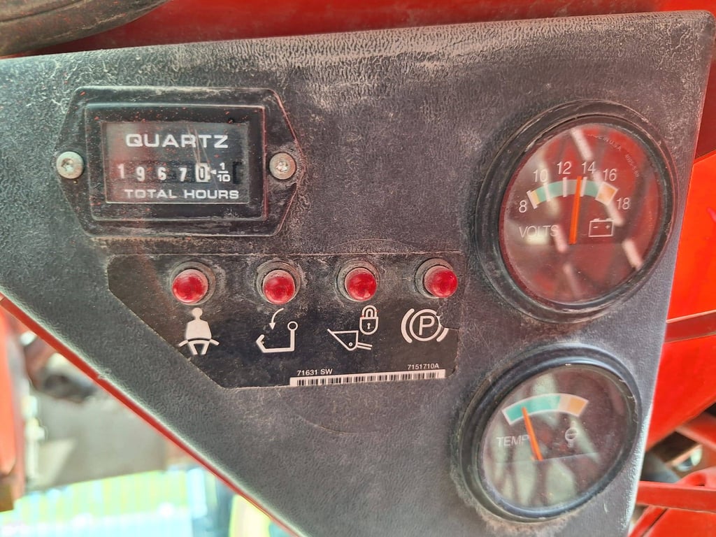 Skid steer loader Bobcat S70 Diesel 2013 2013 S70 2013 1 image 6