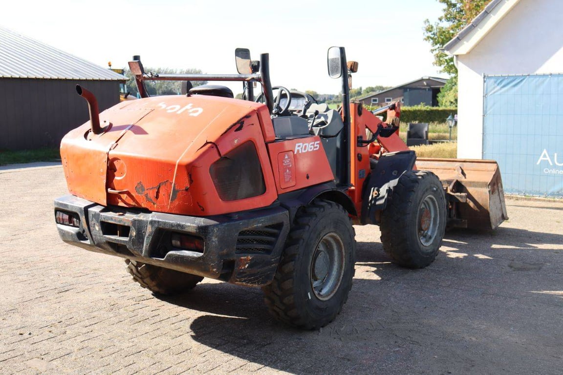 Wheel loader Kubota R065 Diesel 34kW 2016 2016 R065 2016 1 image 6