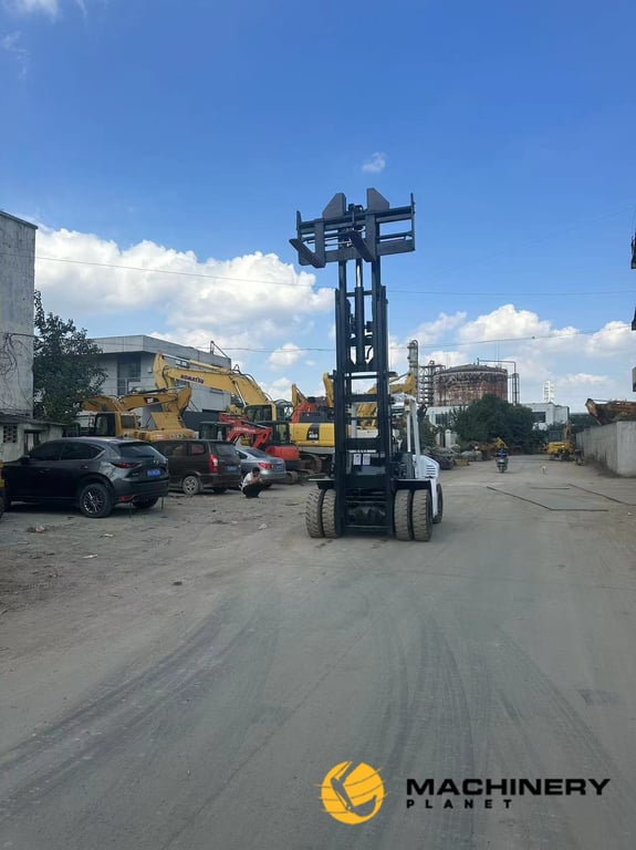 Heavy machinery product image - Image 8 of 9