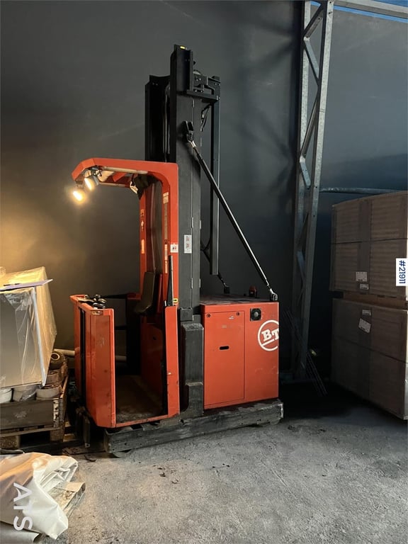 BT OP 1000 HSE Electric truck 21911 BT OP 1000 HSE Electric truck 1 Forklift image 11