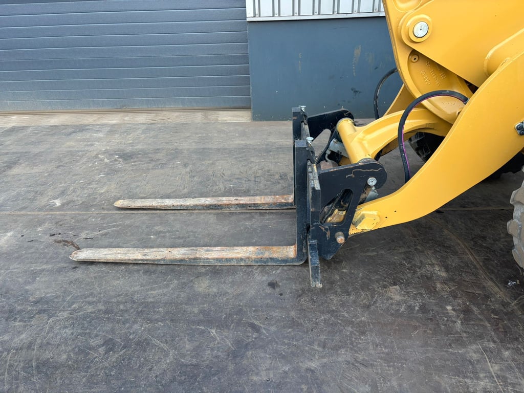 Caterpillar 908 2023 00033591 908 2023 1 image 9