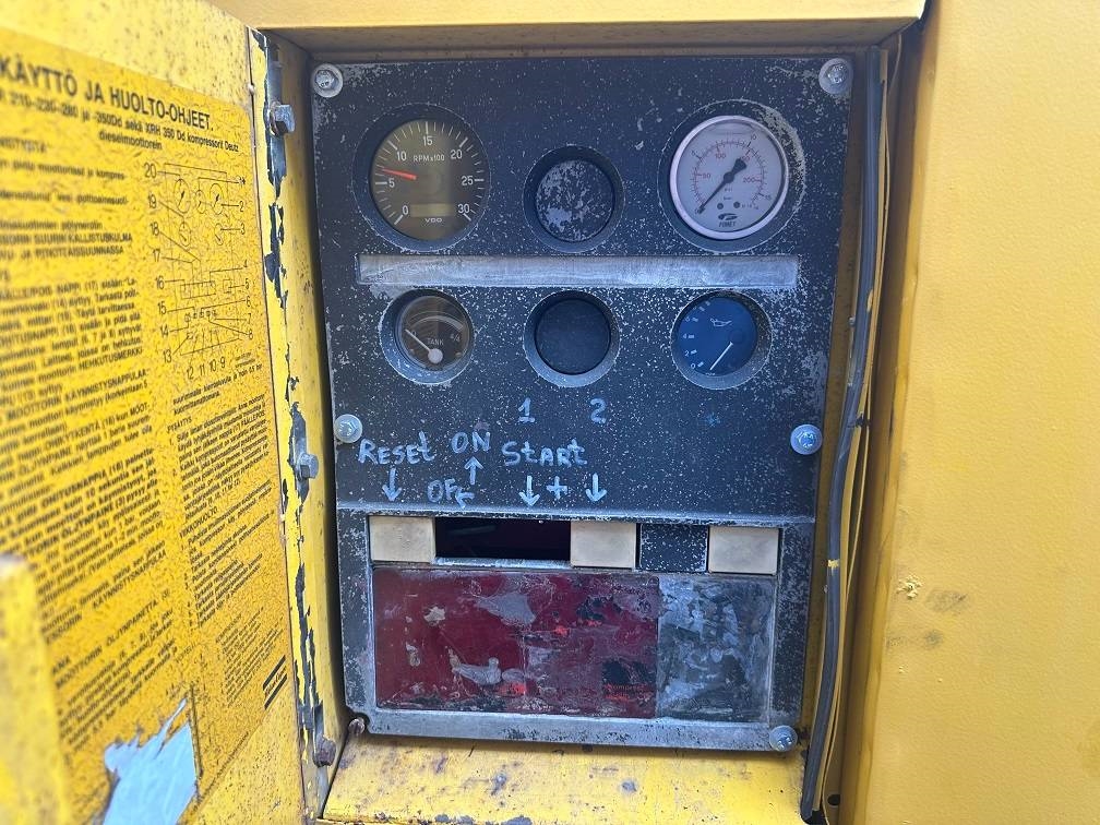 Heavy machinery product image - Image 8 of 9