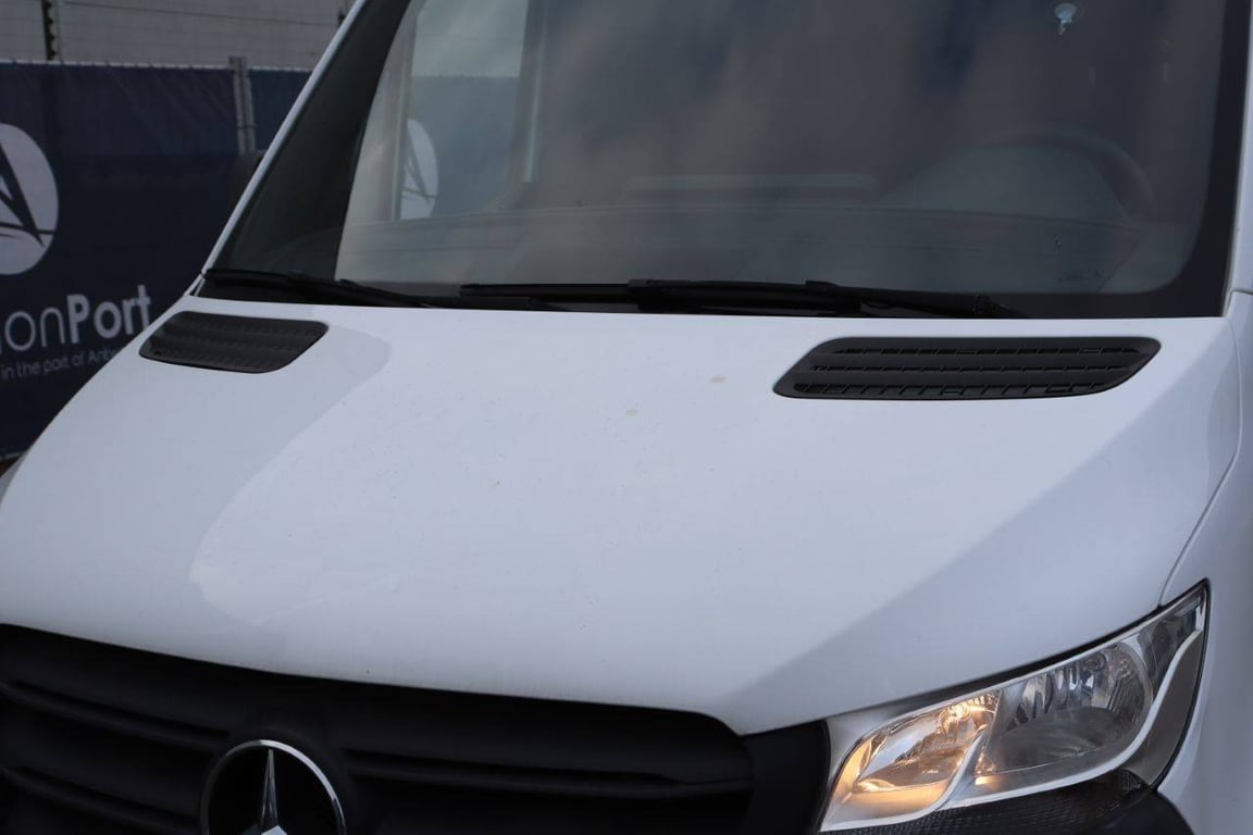 Mercedes-Benz Sprinter 314 CDI Diesel 2019 Van 2019 Sprinter 314 CDI 2019 1 image 12