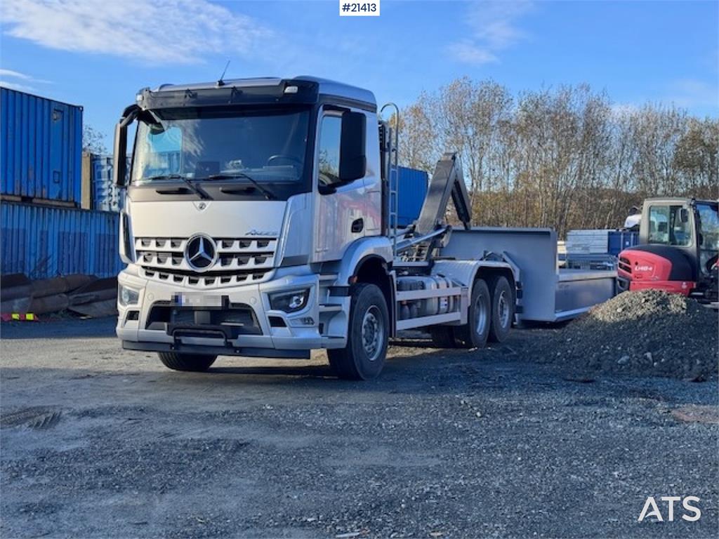 Mercedes-Benz Arocs 2543 6x2 Hook Truck. 3600 km!! 2024 21413 Arocs 2543 6x2 Hook Truck. 3600 km!! 2024 1 image 6