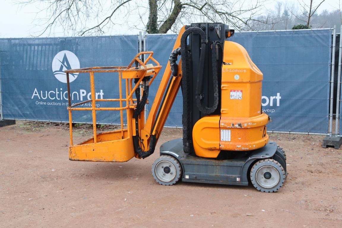 Mast lift ATN PIAF 880R Electric 8.8m 2014 2014 ATN PIAF 880R 2014 1 image 3