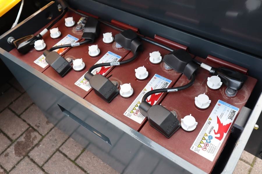 Haulotte HA12CJ+ Valid inspection, *Guarantee! Electric, 12 2024 HAULOTTE - HA12CJ+ - 63056 HA12CJ+ Valid inspection, *Gua...